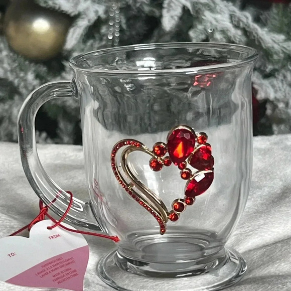 **Radiant Red Gemstone Heart Glass Mug – 15 oz** - Picture 6 of 7